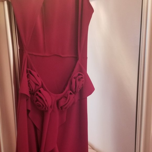 Burgundy Long backless dress - Picture 2 of 2